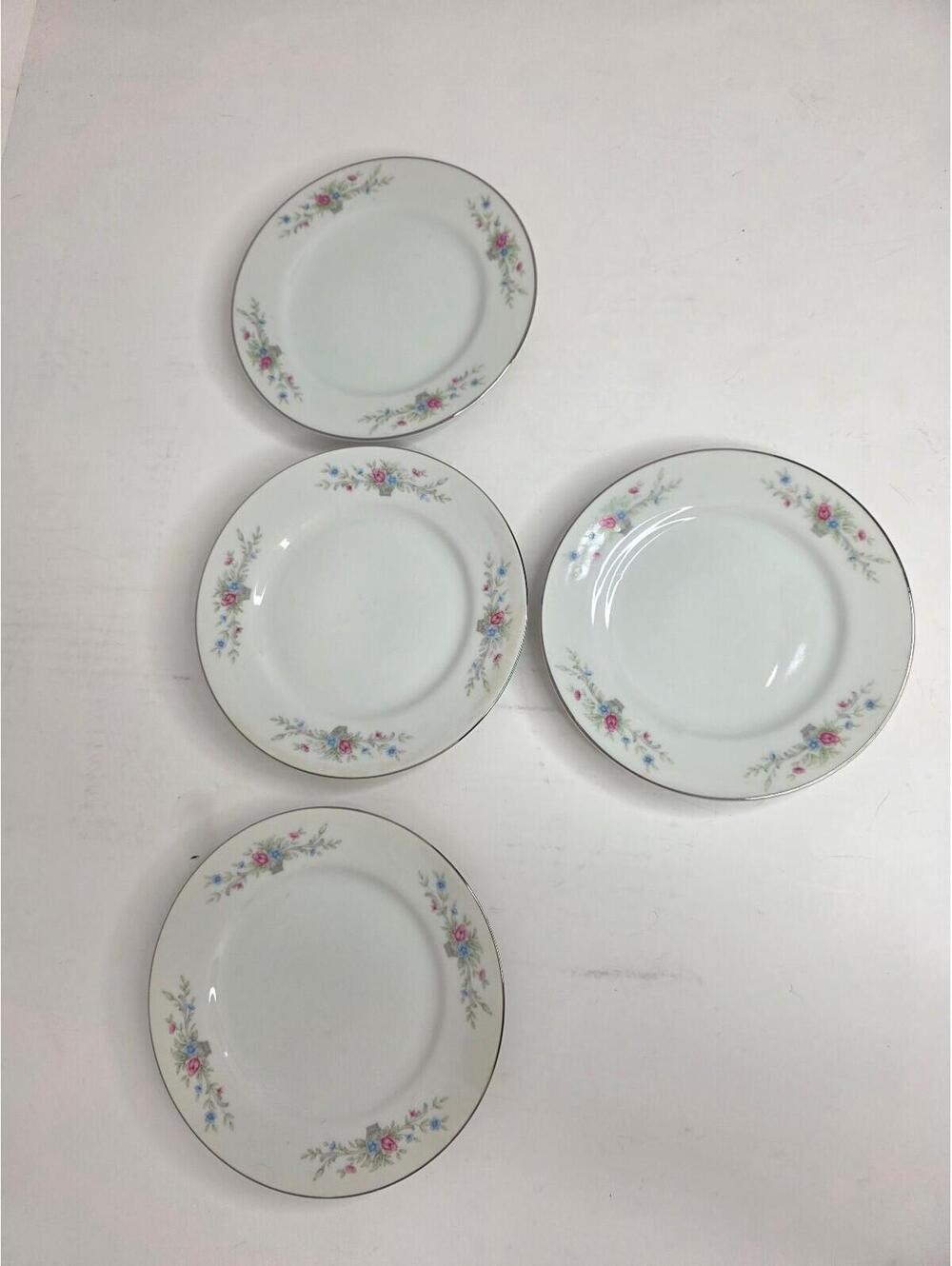 4 Vintage Bread & Butter Plates Fantasia Pattern by Florenteen Fine China 6.5"